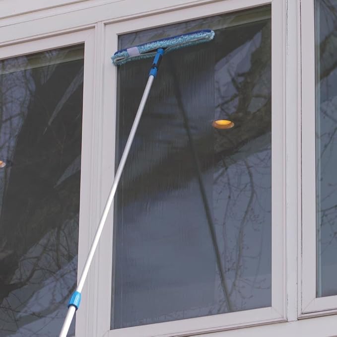 Unger Professional Grip Window Scrubber, 18"