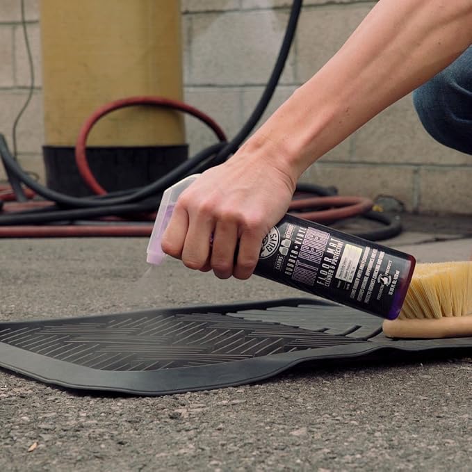 Chemical Guys, Mat Renew Rubber & Vinyl Mat Cleaner & Protectant, 16 oz | Cleans and revives rubber mats, liners and running boards, restoring a factory look with a protective finish
