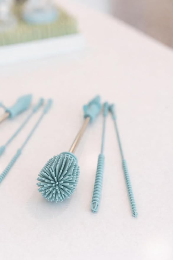 Haakaa Silicone Cleaning Brush Kit – Household Cleaning Brushes for Bottles and Crevices – Food-Grade Silicone: Dishwasher Safe (Kit-Mist Blue)