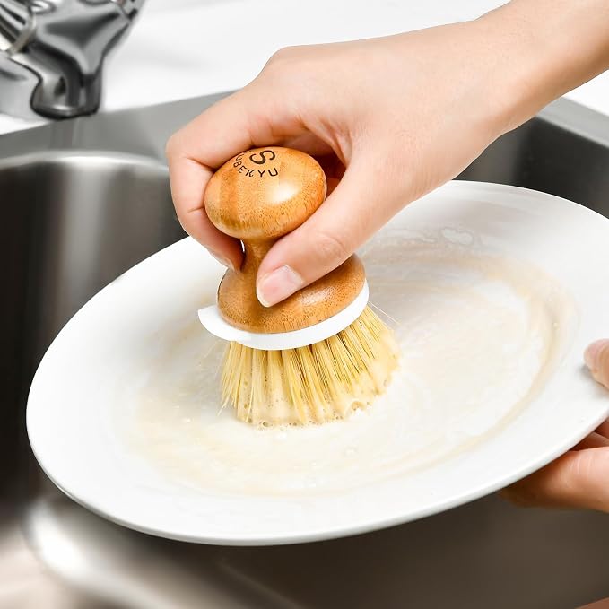 SUBEKYU Bamboo Dish Brush, Kitchen Dish Scrubber Brush, Natural Wooden Dishwashing Brush for Cleaning Dishes/Pans/Pots, Built-in Scraper, Sisal Bristles,1 Set