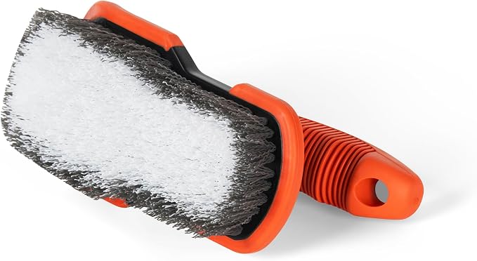 DecorRack 2 Heavy-Duty Cleaning Brushes, Ergonomic Handle, Assorted