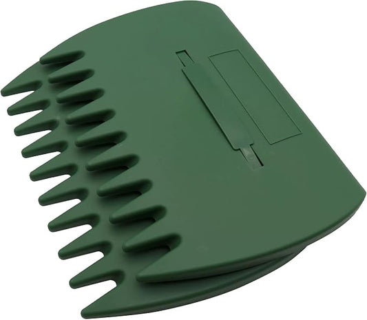 Outdoor Gardening Falling Leaf Collector Clip Plastic Hand Slicker for Leaves, Maple and Lawn Cleaning, Green