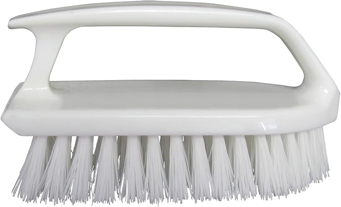 STAR BRITE Stiff Bristle Scrub Brush/Curved Plastic Handle (040027)