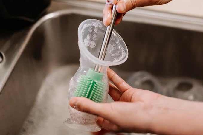 Haakaa Silicone Cleaning Brush – Household Cleaning Brushes for Bottles and Crevices – Food-Grade Silicone: Dishwasher Safe