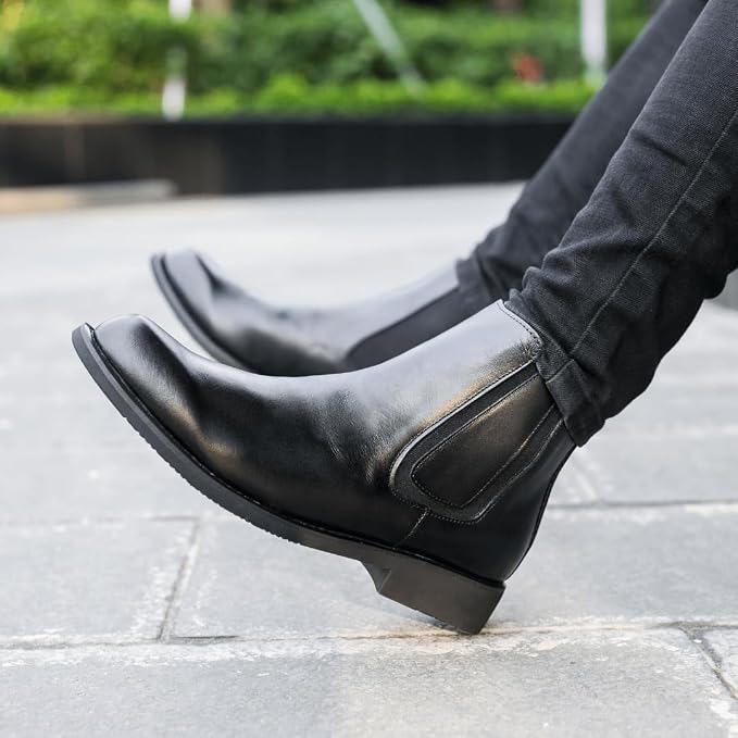 Leather Conditioner 50ml Black – Compact, Color-Restoring Leather Care for Shoes, Bags, Jackets, and More!