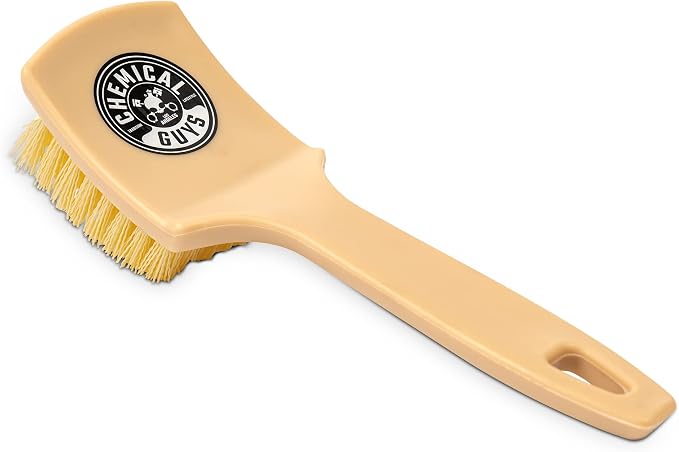 Chemical Guys, Induro 7 Heavy Duty Car Carpet & Upholstery Detailing Brush | Stiff, durable bristles and an ergonomic grip dig into carpet, mats and seats for deep interior fabric cleaning