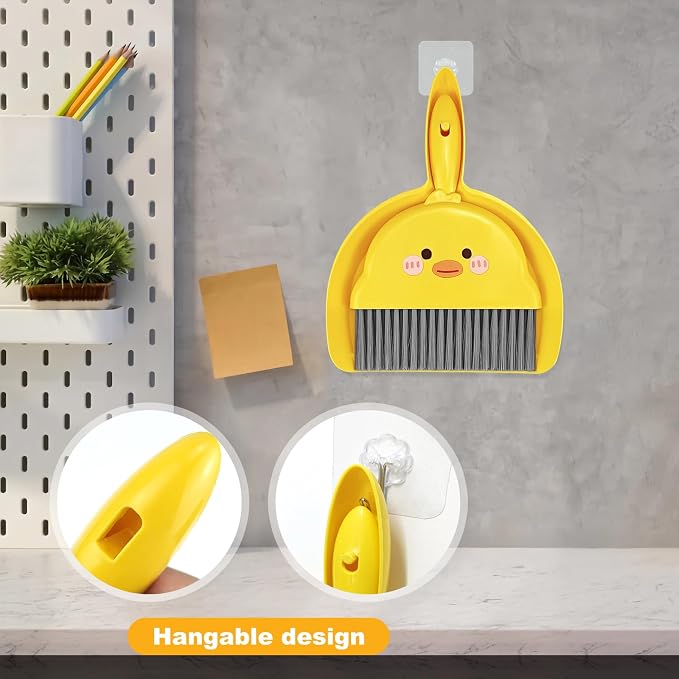 Small Broom and Dustpan Set,1pc Dust Pan and Brush Set,Cute Little Yellow Hand Mini Broom and Dustpan Set,Small dust pan Mini for Tabletop Debris,Keyboards&Clean Pet Cages Guinea Pig Cage(Chick)