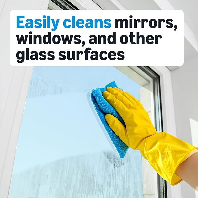 Amazon Basics Glass Cleaner, Streak-Free Shine, 32 Fl Oz, Pack of 2 with 1 Sprayer