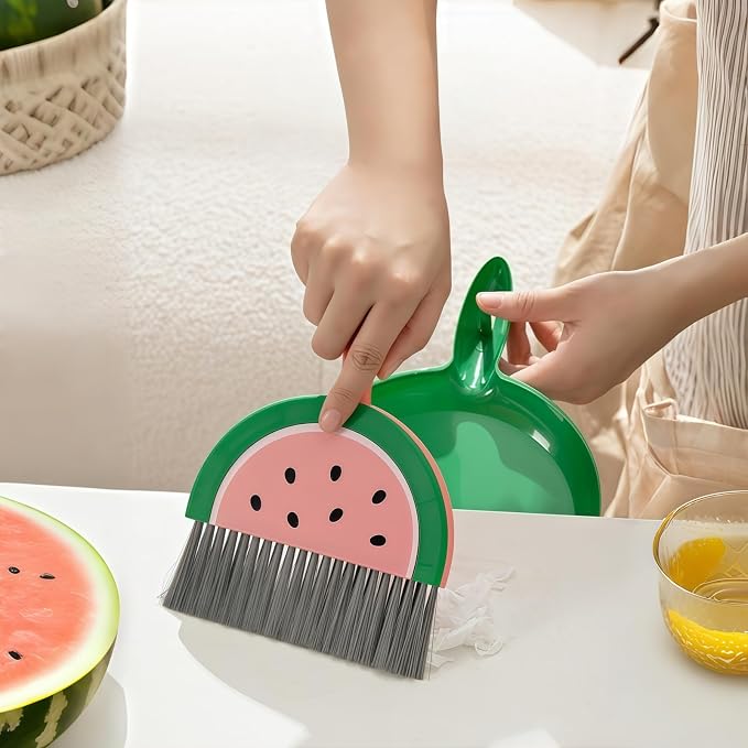 1Pcs Small Broom and Dustpan Set Cute Little Yellow Green Hand Mini Broom and Dustpan Set for Home Sofas Kitchen Countertops Storage Shelves Bathrooms Pet Areas