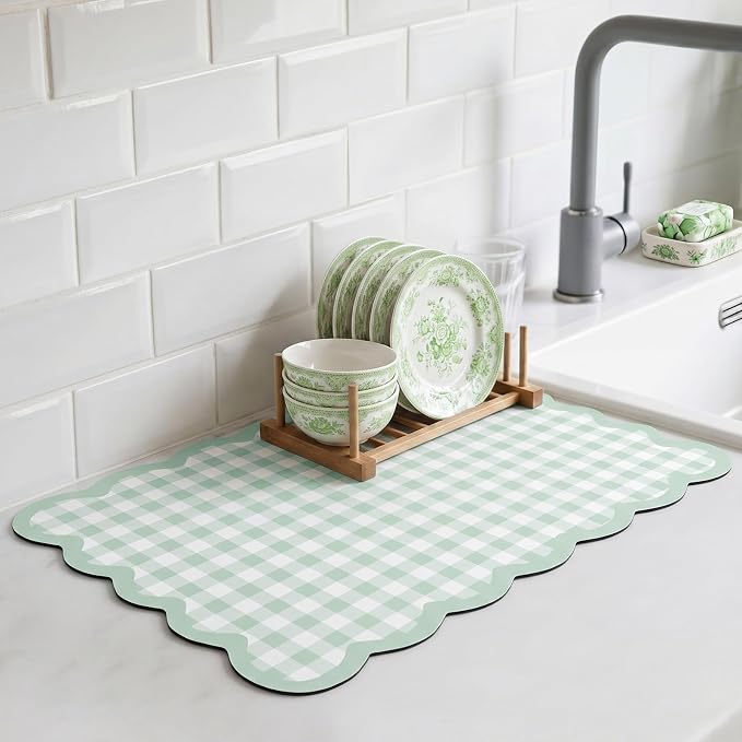 Scalloped Gingham Coffee Mat 12" x 20" Absorbent Coffee Bar Mat Gingham Espresso Matt for Counter(Green)