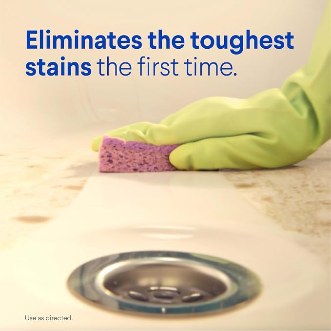 Clorox Clean-Up Multi-Surface Cleaner with Bleach, Original, Spray Bottle, Cleans Dirt and Grime Off Most Surfaces and Countertops, Kills 99.9 Percent of Viruses and Bacteria, 32 fl. oz., Pack of 3