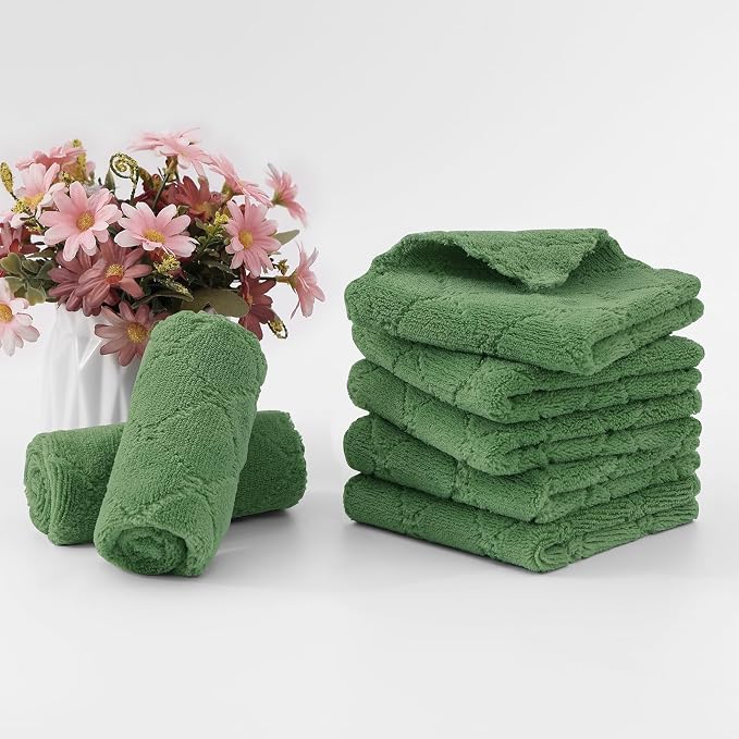 Homaxy 24 Pack Kitchen Dish Cloths (10 x 10 Inches, Grass Green), Super Soft and Absorbent Coral Velvet Dish Towels, Nonstick Oil Fast Drying Microfiber Cleaning Cloth, No Lint Household Dishcloths