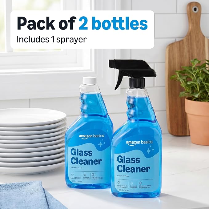 Amazon Basics Glass Cleaner, Streak-Free Shine, 32 Fl Oz, Pack of 2 with 1 Sprayer
