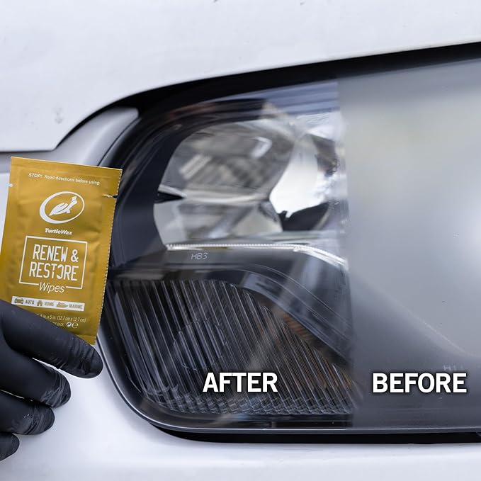 Turtle Wax 54349 Renew and Restore Wipes, Car Paint Scratch Removal, Works on Water Spots, Headlight Oxidation, Glass, Metal and More, Pack of 8 Wipes