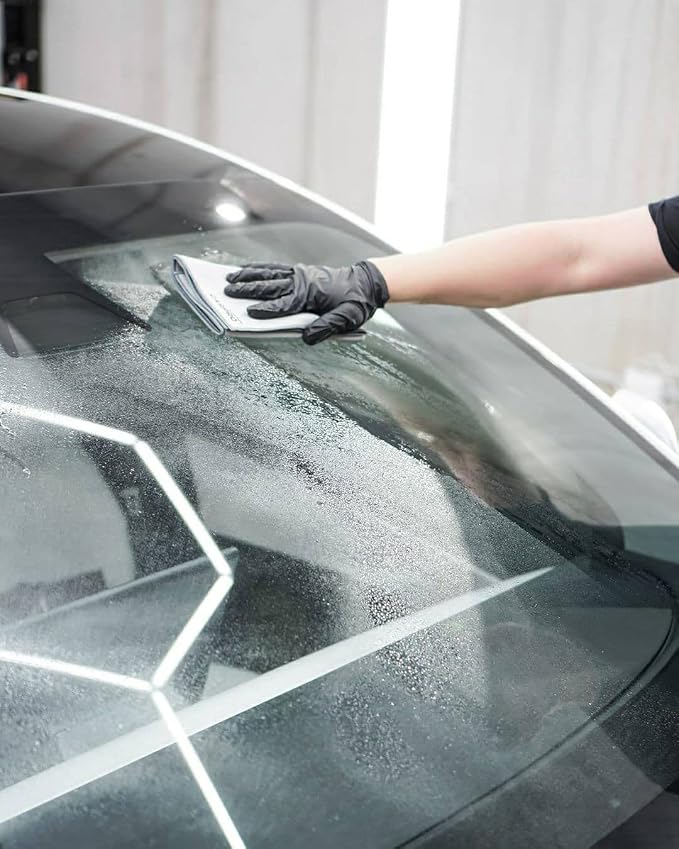 CARPRO Clarify Streak Free Car Window Cleaner Removes Oils, Fingerprints & Dirt - Safe to Use on Ceramic Coatings, Interior and Exterior Glass - Liter (34oz)
