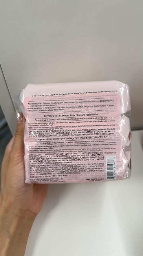 THE FACE SHOP X GLAMZILLA Rice Water Bright Cleansing Wipes On-the-Go Bundle for Face, Moisturizing, Infused with Rice Extract, Cleansing Facial Wipes, 25 Count (Pack of 3)