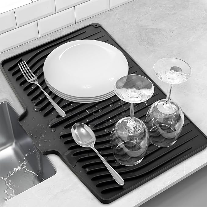 Silicone Dish Drying Mat for Kitchen Counter, Dish Drainer Mat, Non-Slip Drying Pad with Built-in Drain, Kitchen Drying Matt For Counter(18.9" x 11.8", Black)