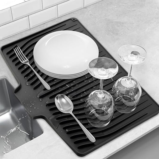 Silicone Dish Drying Mat for Kitchen Counter, Dish Drainer Mat, Non-Slip Drying Pad with Built-in Drain, Kitchen Drying Matt For Counter(18.9" x 11.8", Black)