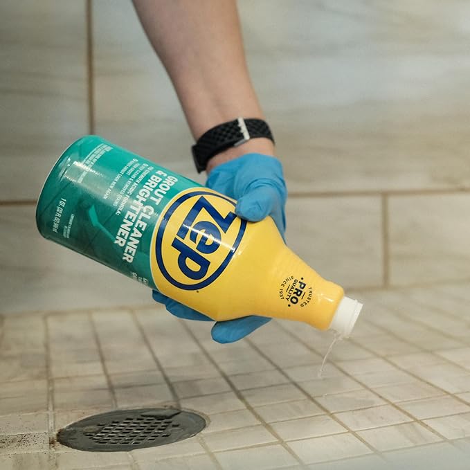 Zep Grout Cleaner and Brightener - 32 Ounce (1 Bottle) - ZU104632 - Deep Cleaning Formula Removes Old Stains From Grout