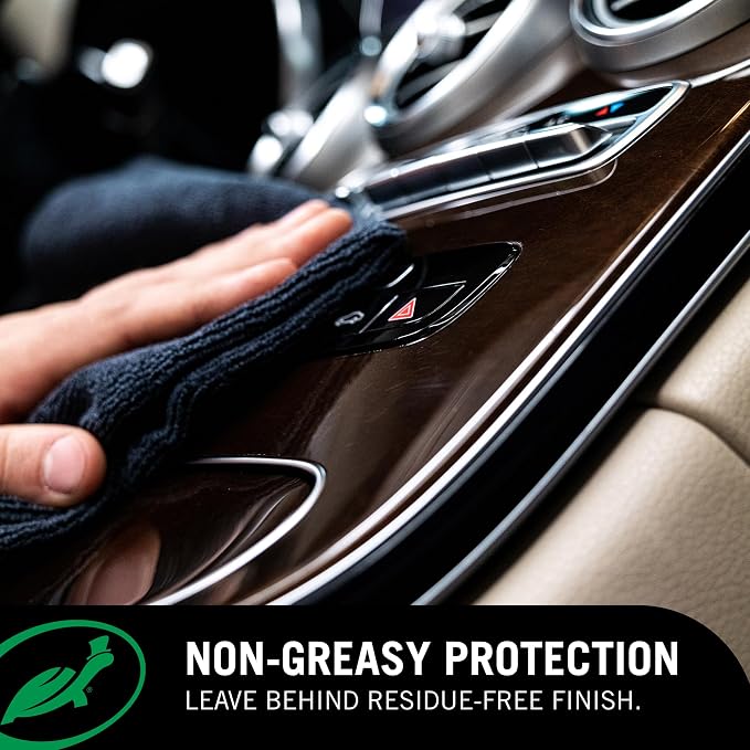 Turtle Wax T-930 Dash and Glass Protectant with Foaming Trigger - 23 Fl Oz.