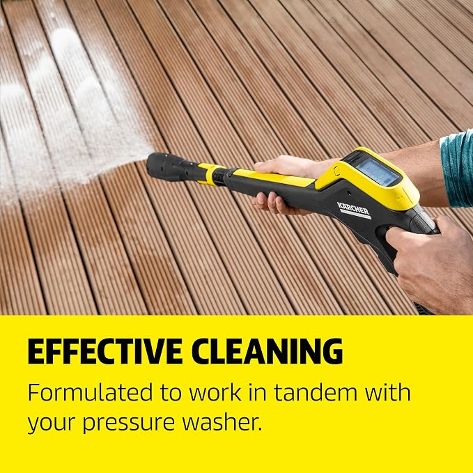 KÄRCHER Wood Fence & Deck Cleaner, For Pressure Washers | Removes Dirt and Grime from Wood, Composite, and PVC, Highly Concentrated, Makes up to 40 gal of Cleaner, Residue Free