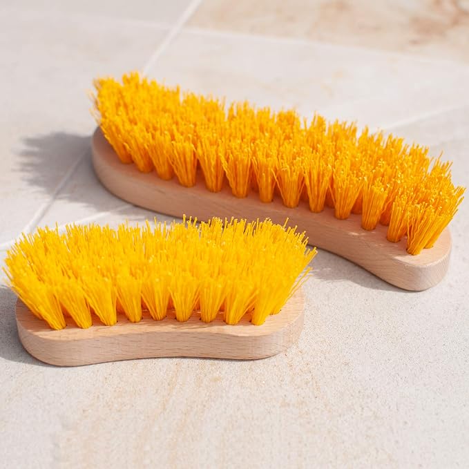 Stiff Bristle Brush - Scrub Brush for Deep Cleaning, Hand Brush with Hard Bristles, Utility Nylon Brush for Indoor and Outdoor, Wooden Boot Hand Scrubber, Scrubbing Brush Heavy Duty