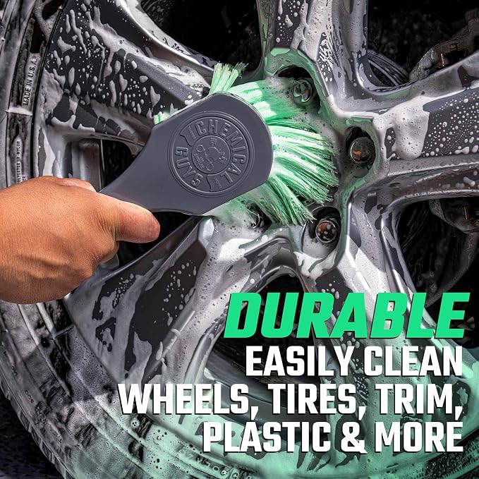 Chemical Guys Complete Car Detailing Kit, 17 Items | Car wash soap, wheel cleaner, bucket, and brushes, 17 piece wash kit, complete DIY car wash and detail kit