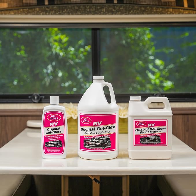 RV Polish w/Carnauba Cleaner Wax Formulation for a Protective Coating - Removes Water Spots, Light Scratches & Stains While Restoring Color & Shine, 1-Gallon (128 oz)