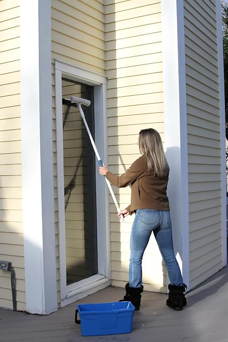 Unger - 978902 Window Washing Starter Kit with 2-in-1 Microfiber Combi, Collapsible Pole, Microfiber Cloth, and Bucket