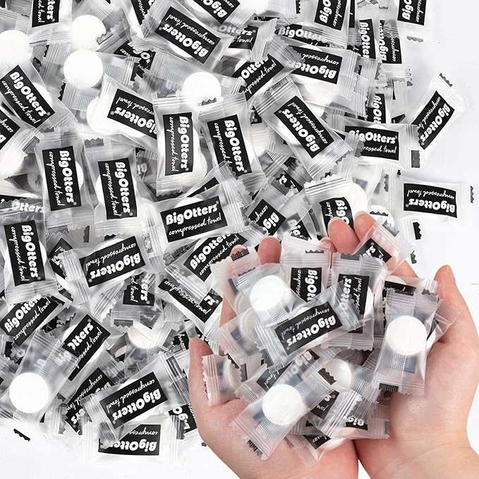 BigOtters 100PCS Compressed Towels, Disposable Face Towels for Travel Cleaning Supplies, Expandable Wipes Tablets Survival Gear and Supplies for Outdoors Camping Hiking Hotel