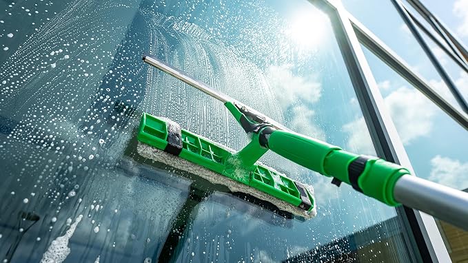 Unger VisaVersa 18-in. 2-in-1 Window Washer & Squeegee, VV450 | VV450 pro tool; microfiber pad for washing; integrated squeegee for drying; 18-in./45cm width