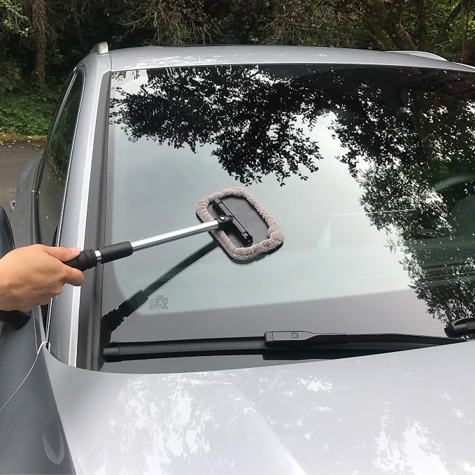 POLYTE Pivoting Windshield Glass Cleaning Tool Extendable Aluminum Handle | 3-Lint Free Microfiber Covers, Spray Bottle, Mesh Bag