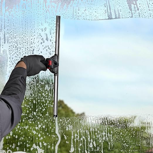 Rubbermaid Commercial Products Glass Squeegee, 18 Inch