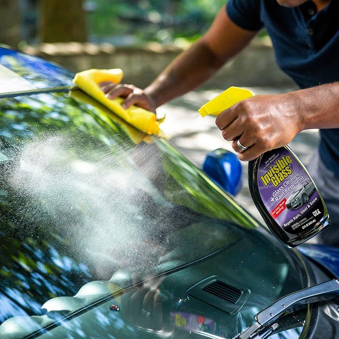 Invisible Glass 92184-3PK Glass Cleaner + Rain Repellent 2-in-1 Windshield and Window Spray, Cleans Auto Glass, Repels Rain, Sleet, Snow, Improves Wet Weather Visibility – 22 fl oz (Pack of 3)