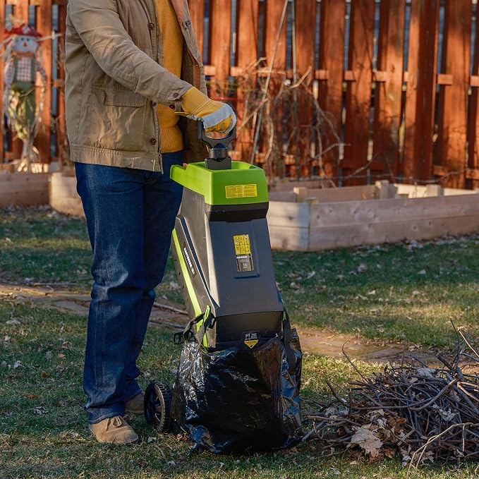 Earthwise GS015 15-Amp Electric Corded Chipper/Shredder with Collection Bag